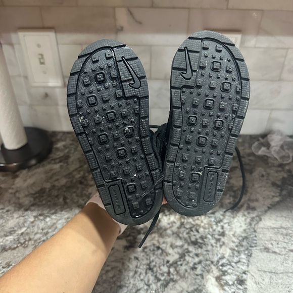 Nike Woodside 2 High ACG Toddler Boot - Picture 4 of 9